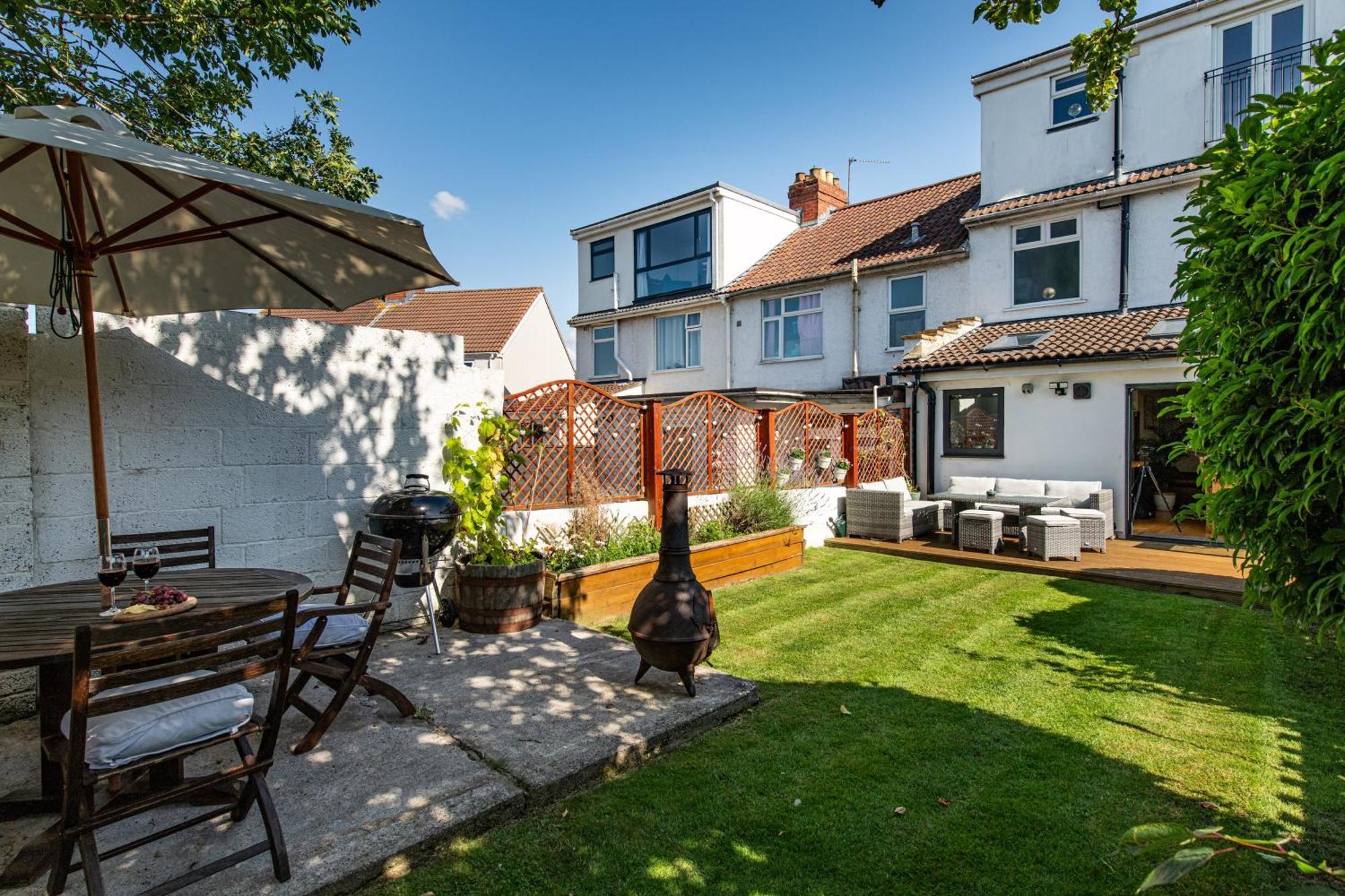 Charming Family With Stoves, Garden & Parking Appartement Bristol