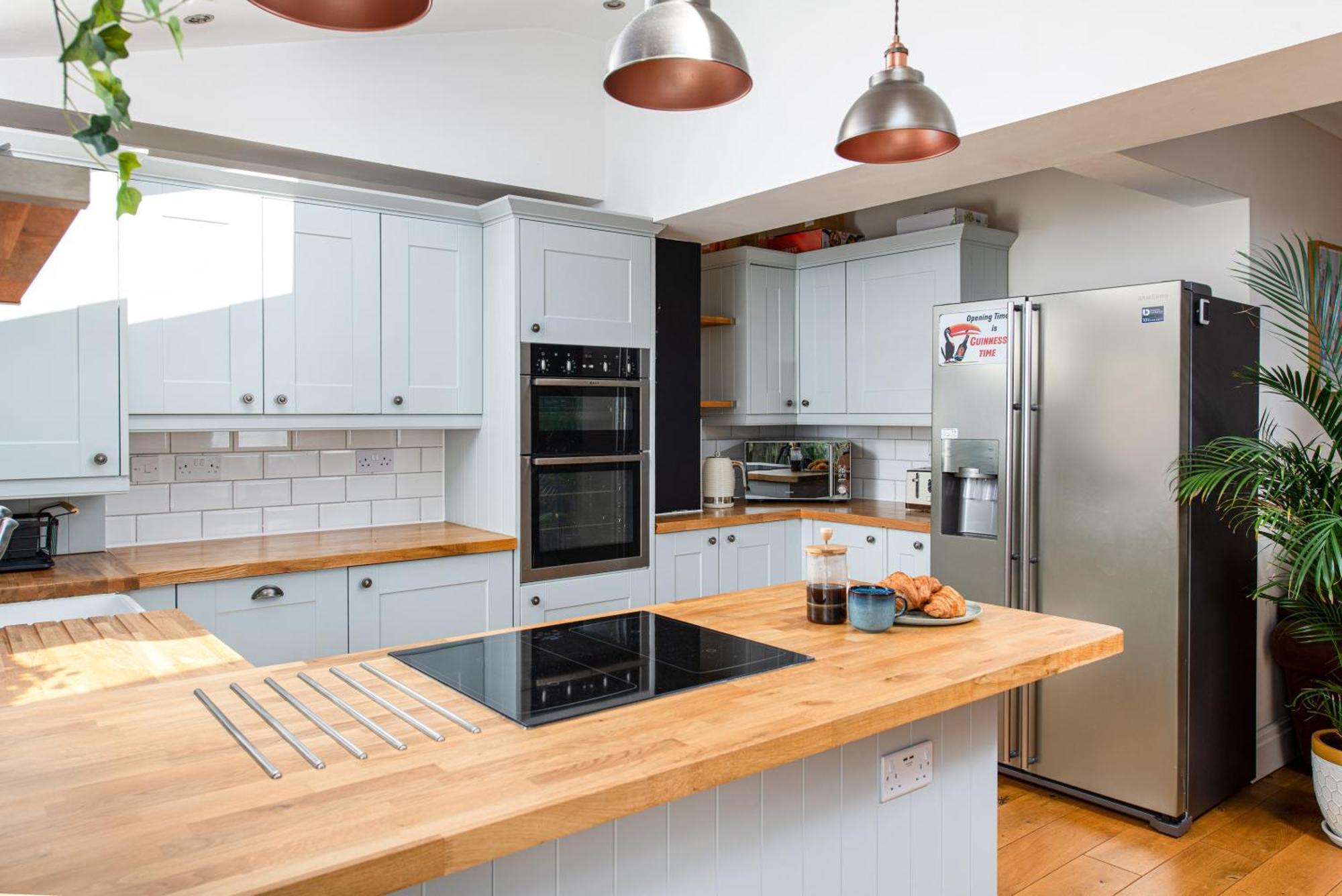 Apartment Charming Family With Stoves, Garden & Parking *