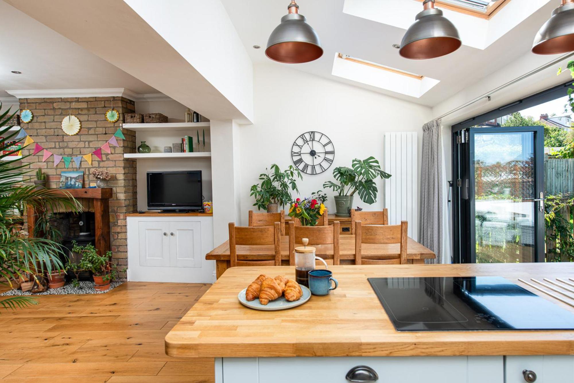 Charming Family With Stoves, Garden & Parking Appartement